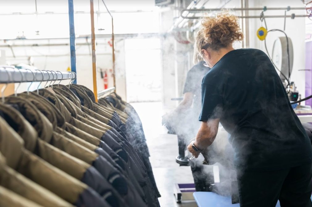 fashion retail | returns resi